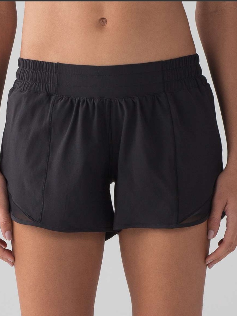 Lululemon Hotty Hot Short 8